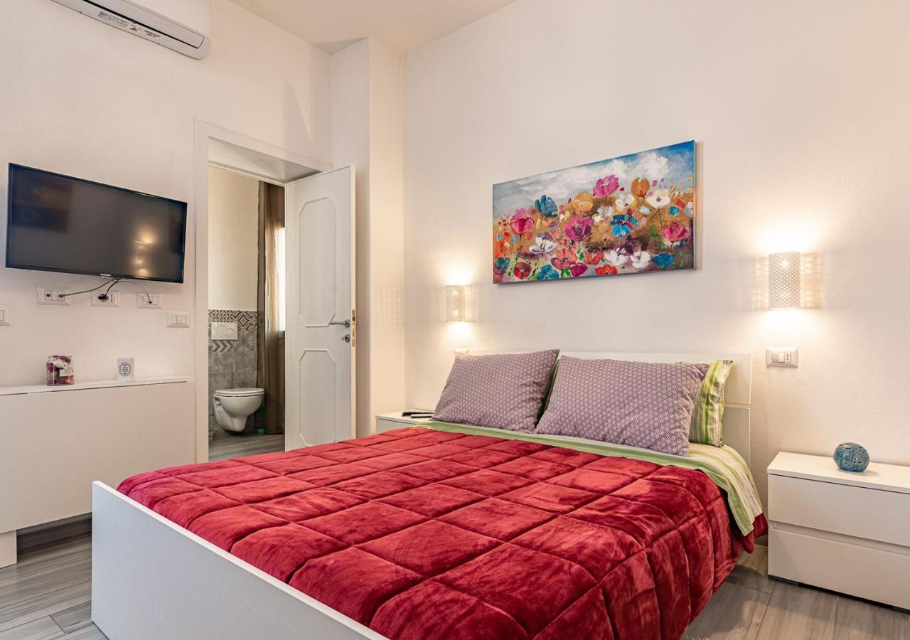 Terrace Rooms Olbia Center Dış mekan fotoğraf