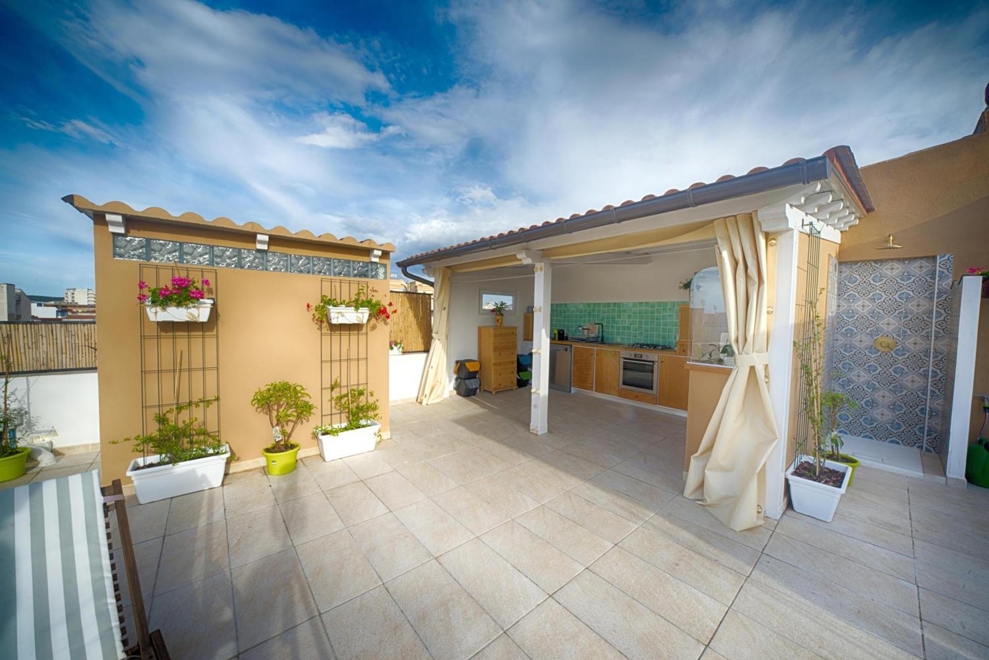 Terrace Rooms Olbia Center Dış mekan fotoğraf