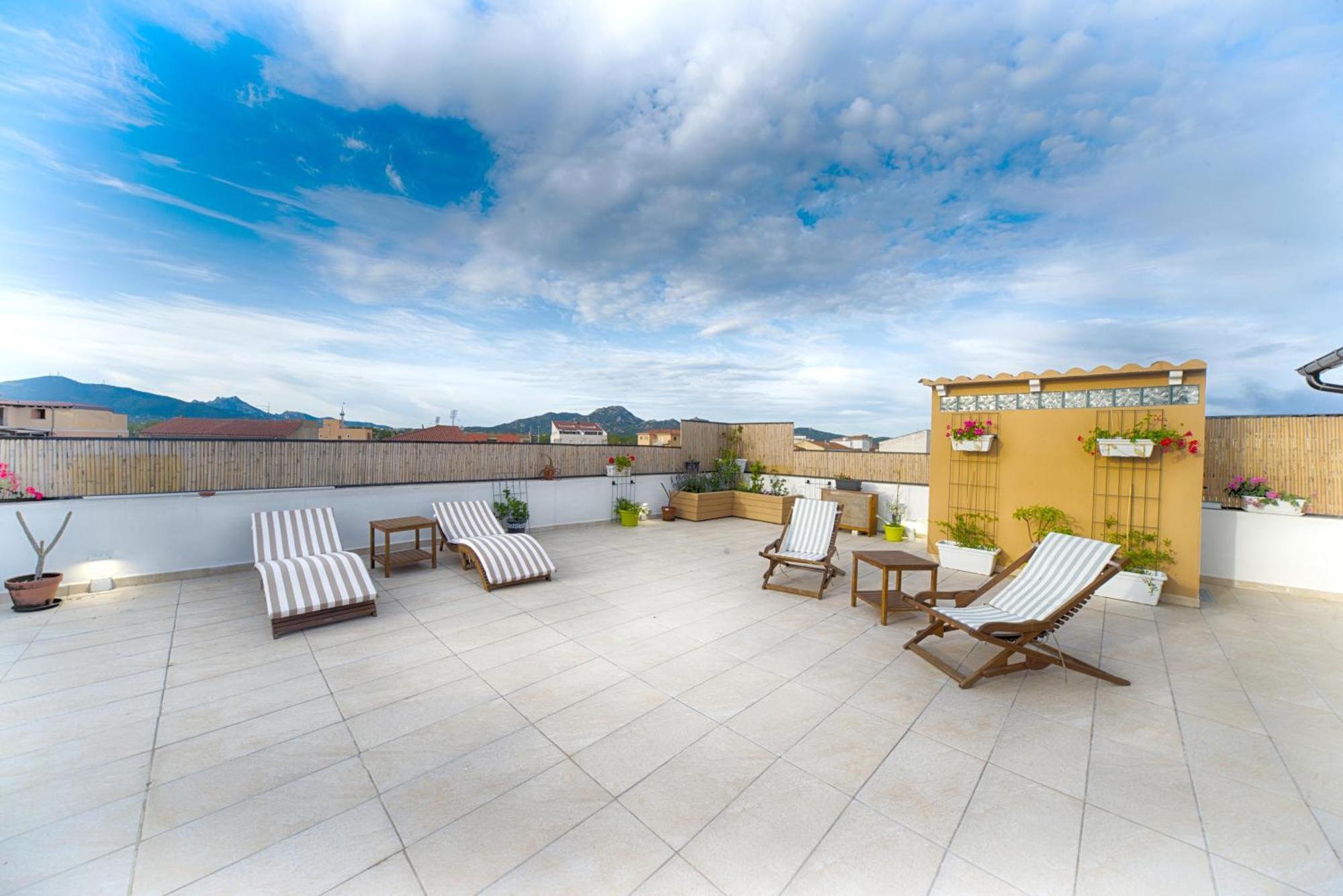 Terrace Rooms Olbia Center Dış mekan fotoğraf